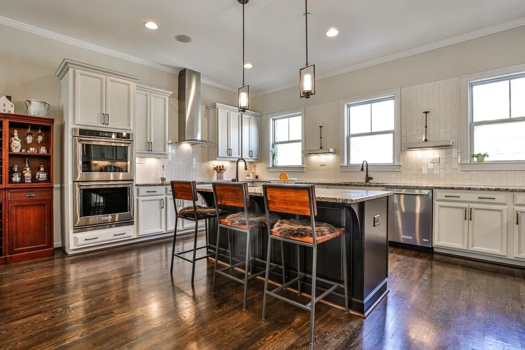 979 Bergeron Place, Atlanta, Georgia 30328, 4 Bedrooms Bedrooms, ,3 BathroomsBathrooms,Residential,Sold,979 Bergeron Place,6865548