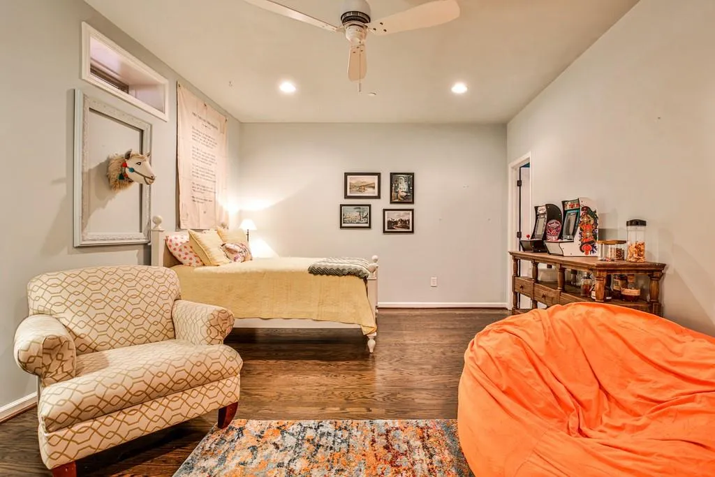 979 Bergeron Place, Atlanta, Georgia 30328, 4 Bedrooms Bedrooms, ,3 BathroomsBathrooms,Residential,Sold,979 Bergeron Place,6865548