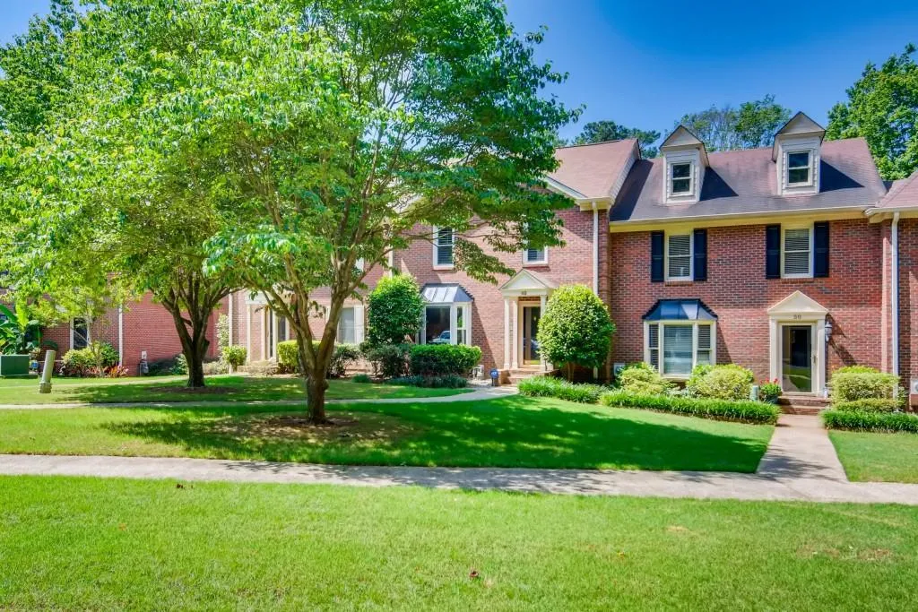 48 Huntington Place Drive, Sandy Springs, Georgia 30350, 2 Bedrooms Bedrooms, ,2 BathroomsBathrooms,Residential,Sold,48 Huntington Place Drive,6734322