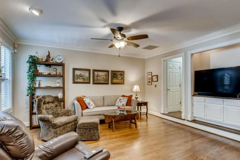 48 Huntington Place Drive, Sandy Springs, Georgia 30350, 2 Bedrooms Bedrooms, ,2 BathroomsBathrooms,Residential,Sold,48 Huntington Place Drive,6734322