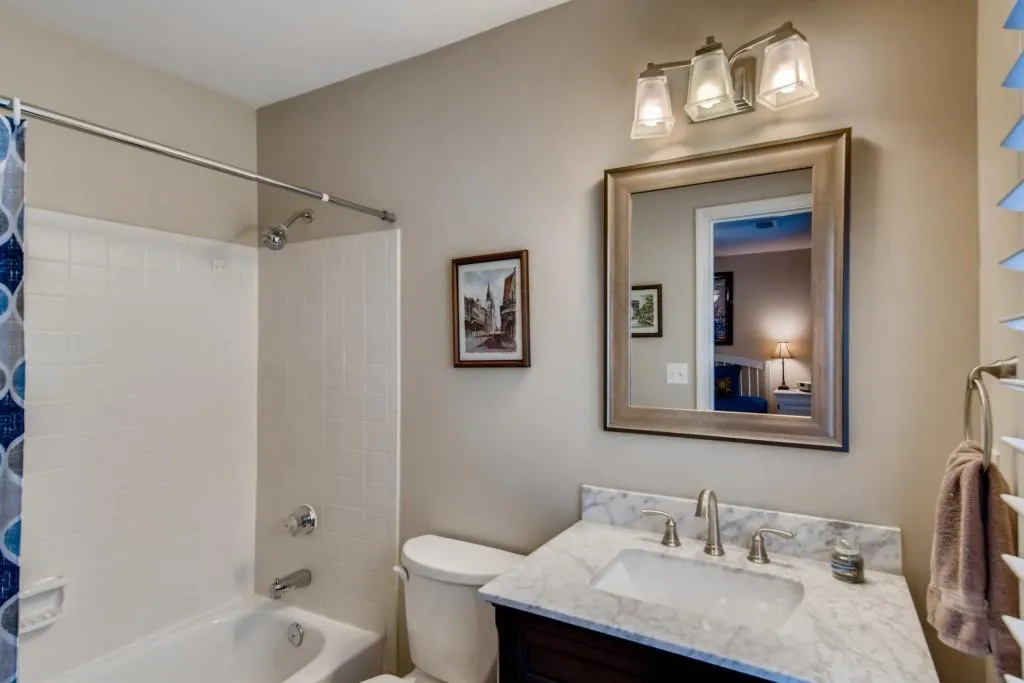 48 Huntington Place Drive, Sandy Springs, Georgia 30350, 2 Bedrooms Bedrooms, ,2 BathroomsBathrooms,Residential,Sold,48 Huntington Place Drive,6734322