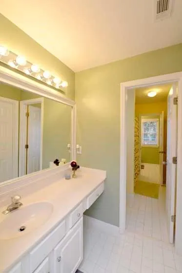 330 Whitley Park Drive, Atlanta, Georgia 30350, 4 Bedrooms Bedrooms, ,3 BathroomsBathrooms,Residential,Sold,330 Whitley Park Drive,5610288