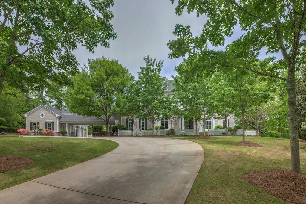 2130 Clay Drive, Sandy Springs, Georgia 30350, 5 Bedrooms Bedrooms, ,5 BathroomsBathrooms,Residential,Sold,2130 Clay Drive,5740679