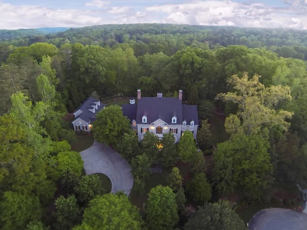 2130 Clay Drive, Sandy Springs, Georgia 30350, 5 Bedrooms Bedrooms, ,5 BathroomsBathrooms,Residential,Sold,2130 Clay Drive,5740679