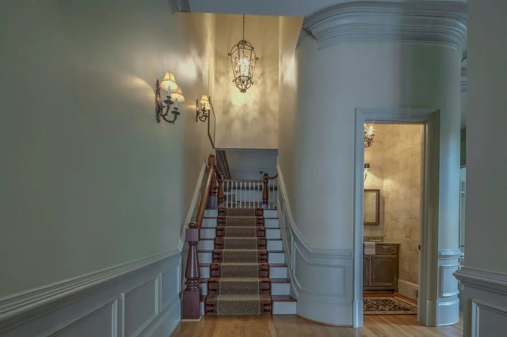 2130 Clay Drive, Sandy Springs, Georgia 30350, 5 Bedrooms Bedrooms, ,5 BathroomsBathrooms,Residential,Sold,2130 Clay Drive,5740679