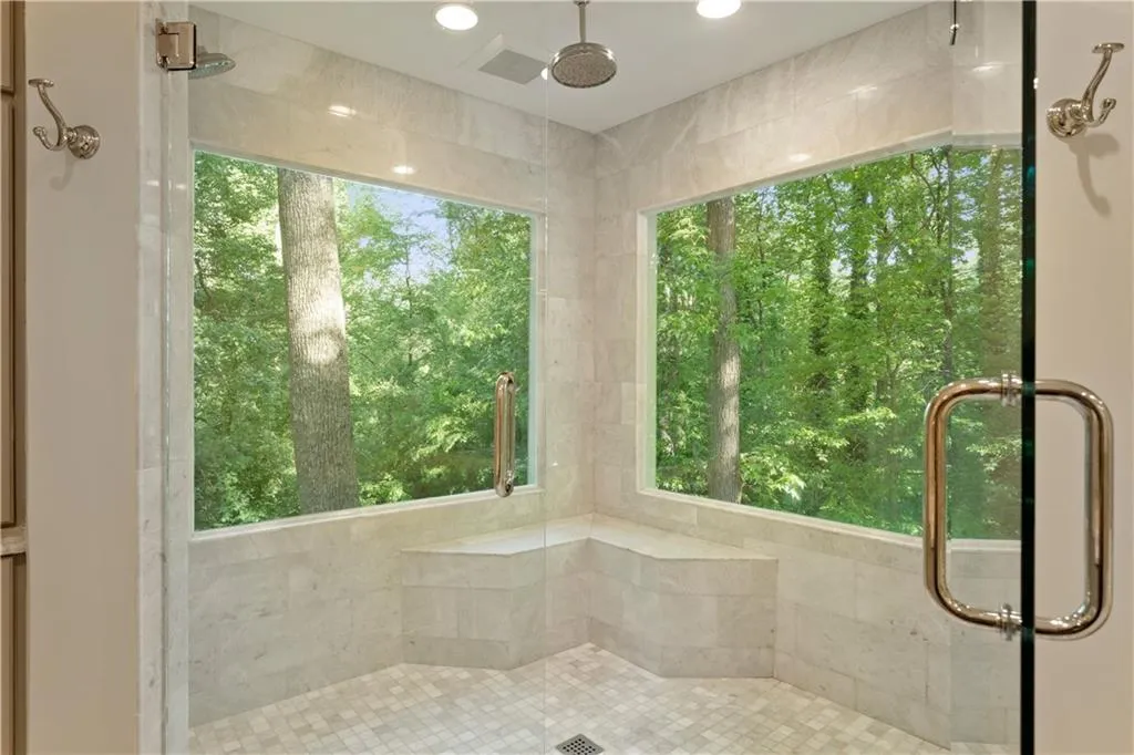 130 Bayvale Court, Sandy Springs, Georgia 30328, 5 Bedrooms Bedrooms, ,4 BathroomsBathrooms,Residential,Sold,130 Bayvale Court,6881990