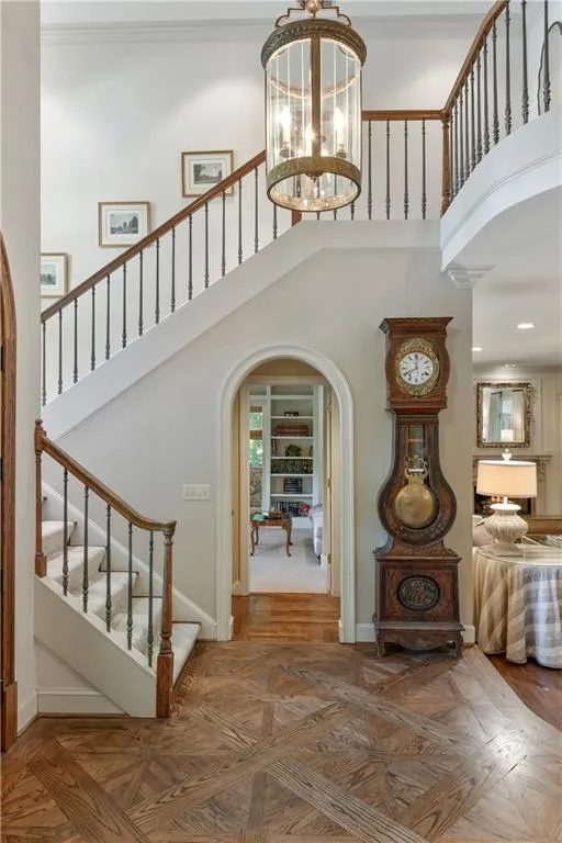 130 Bayvale Court, Sandy Springs, Georgia 30328, 5 Bedrooms Bedrooms, ,4 BathroomsBathrooms,Residential,Sold,130 Bayvale Court,6881990