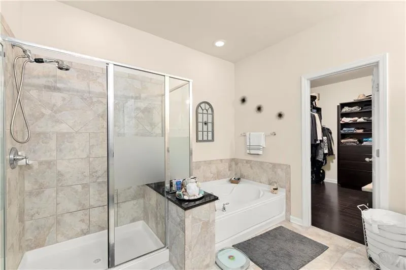 5532 Parkerton Lane, Atlanta, Georgia 30342, 3 Bedrooms Bedrooms, ,3 BathroomsBathrooms,Residential,Sold,5532 Parkerton Lane,6859998