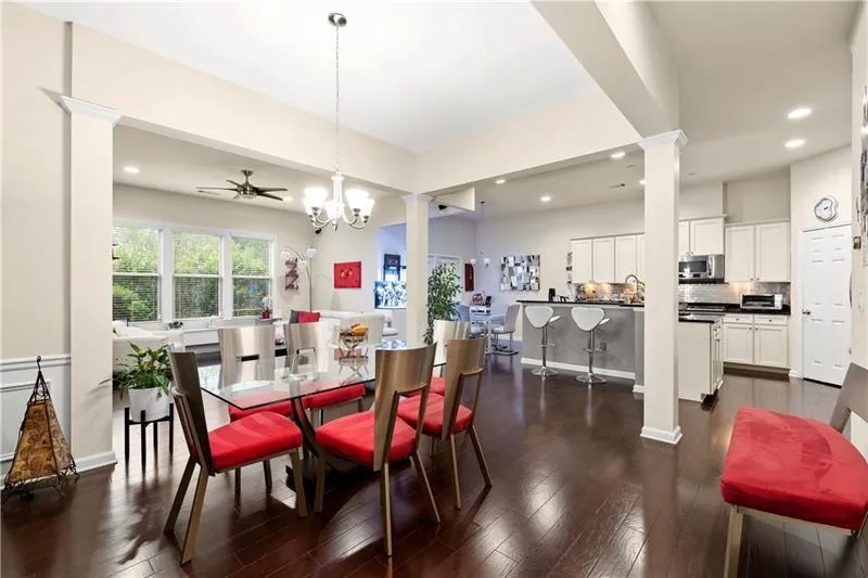 5532 Parkerton Lane, Atlanta, Georgia 30342, 3 Bedrooms Bedrooms, ,3 BathroomsBathrooms,Residential,Sold,5532 Parkerton Lane,6859998