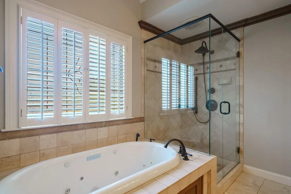 7875 Nesbit Downs Drive, Sandy Springs, Georgia 30350, 6 Bedrooms Bedrooms, ,7 BathroomsBathrooms,Residential,Sold,7875 Nesbit Downs Drive,6962078