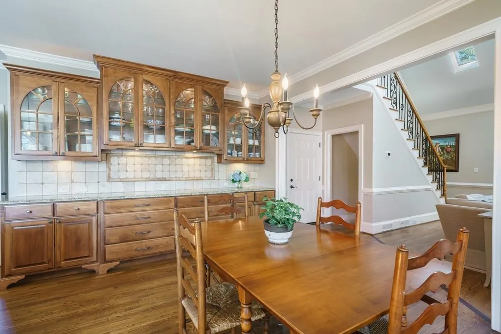 7875 Nesbit Downs Drive, Sandy Springs, Georgia 30350, 6 Bedrooms Bedrooms, ,7 BathroomsBathrooms,Residential,Sold,7875 Nesbit Downs Drive,6962078