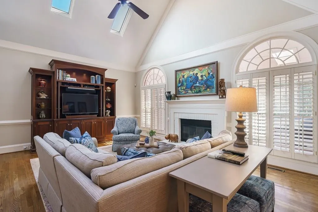 7875 Nesbit Downs Drive, Sandy Springs, Georgia 30350, 6 Bedrooms Bedrooms, ,7 BathroomsBathrooms,Residential,Sold,7875 Nesbit Downs Drive,6962078