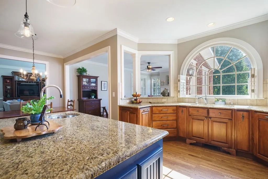 7875 Nesbit Downs Drive, Sandy Springs, Georgia 30350, 6 Bedrooms Bedrooms, ,7 BathroomsBathrooms,Residential,Sold,7875 Nesbit Downs Drive,6962078