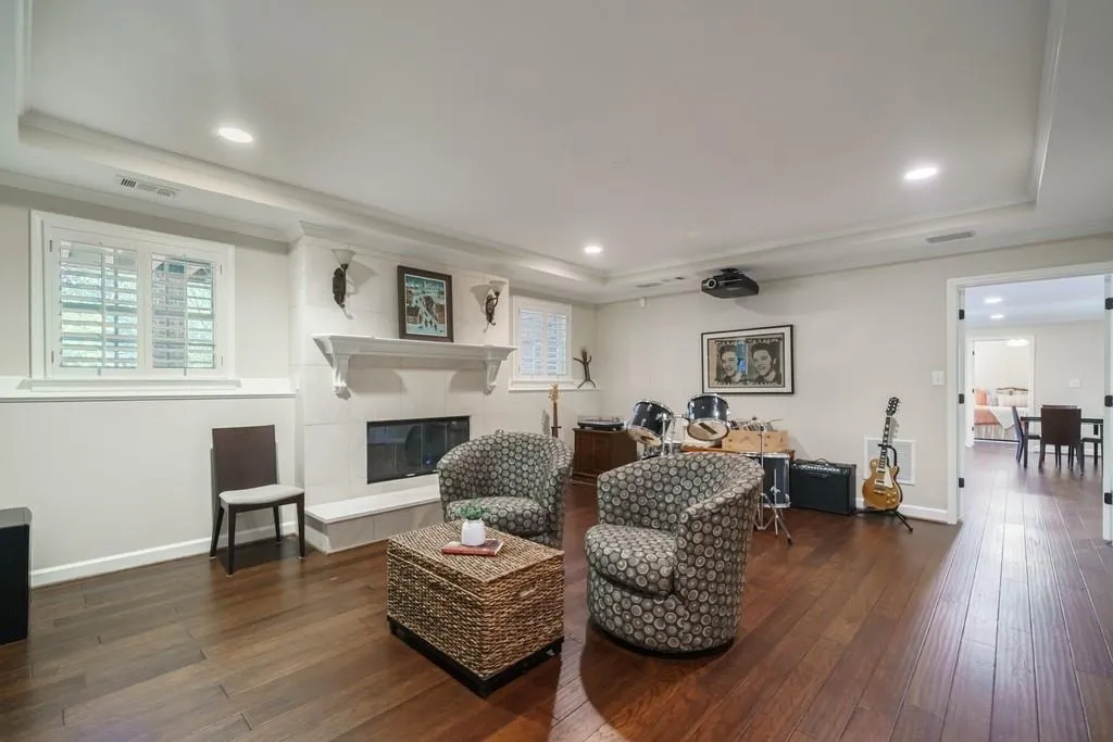 7875 Nesbit Downs Drive, Sandy Springs, Georgia 30350, 6 Bedrooms Bedrooms, ,7 BathroomsBathrooms,Residential,Sold,7875 Nesbit Downs Drive,6962078