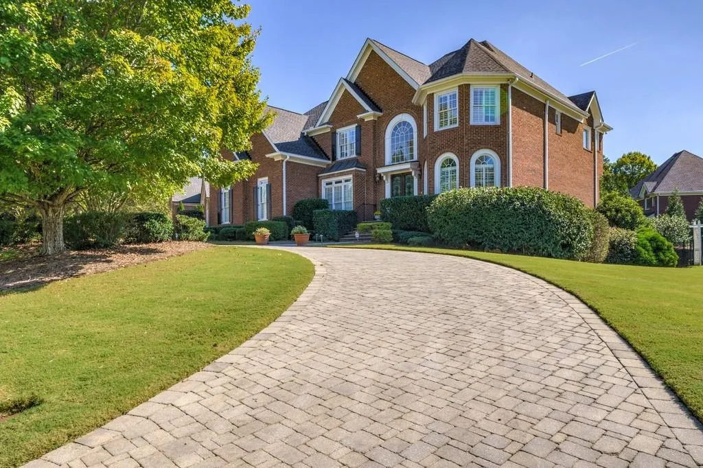 7875 Nesbit Downs Drive, Sandy Springs, Georgia 30350, 6 Bedrooms Bedrooms, ,7 BathroomsBathrooms,Residential,Sold,7875 Nesbit Downs Drive,6962078