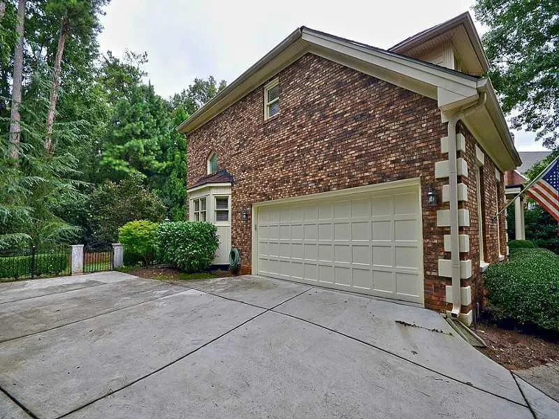 45 Battle Ridge Place, Sandy Springs, Georgia 30342, 5 Bedrooms Bedrooms, ,4 BathroomsBathrooms,Residential,Sold,45 Battle Ridge Place,5213854