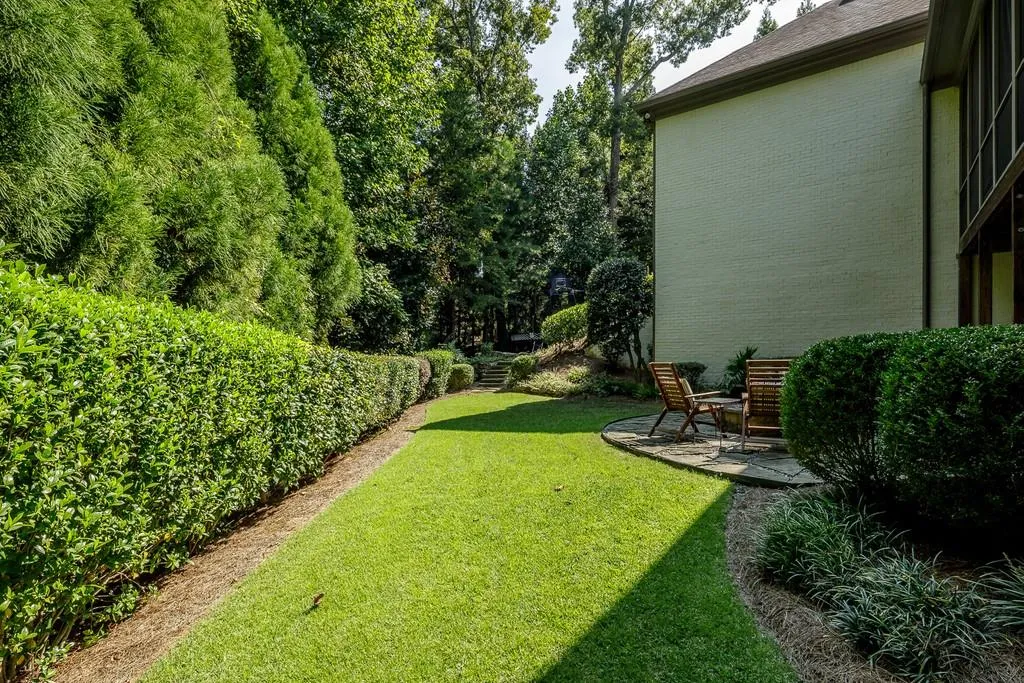 930 Glengate Place, Sandy Springs, Georgia 30328, 6 Bedrooms Bedrooms, ,5 BathroomsBathrooms,Residential,Sold,930 Glengate Place,6792019