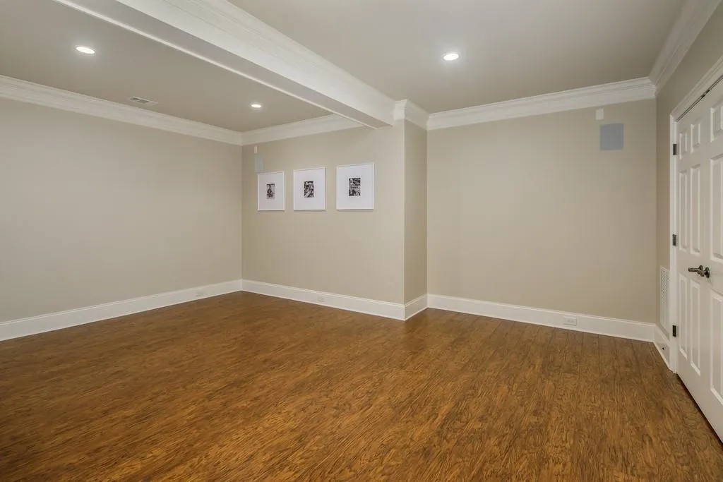 930 Glengate Place, Sandy Springs, Georgia 30328, 6 Bedrooms Bedrooms, ,5 BathroomsBathrooms,Residential,Sold,930 Glengate Place,6792019
