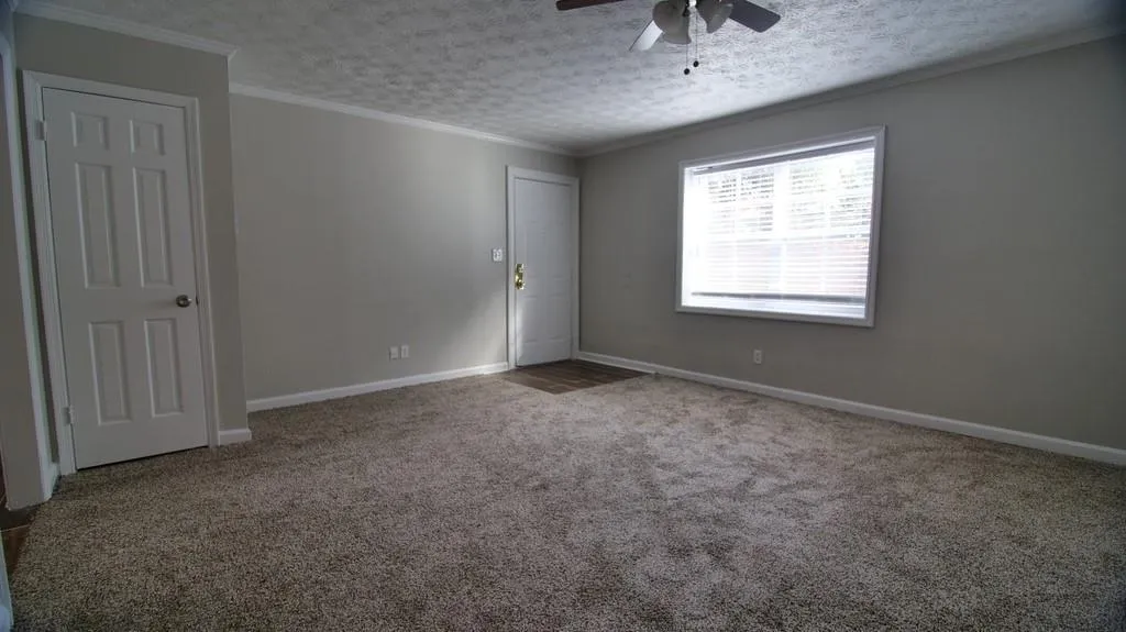 365 Winding River Unit E, Sandy Springs, Georgia 30350, 2 Bedrooms Bedrooms, ,2 BathroomsBathrooms,Residential,Sold,365 Winding River Unit E,6762791