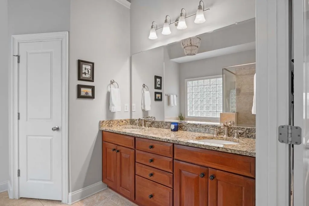 360 Mystic Ridge Lane, Sandy Springs, Georgia 30342, 4 Bedrooms Bedrooms, ,3 BathroomsBathrooms,Residential,For Sale,360 Mystic Ridge Lane,7655998
