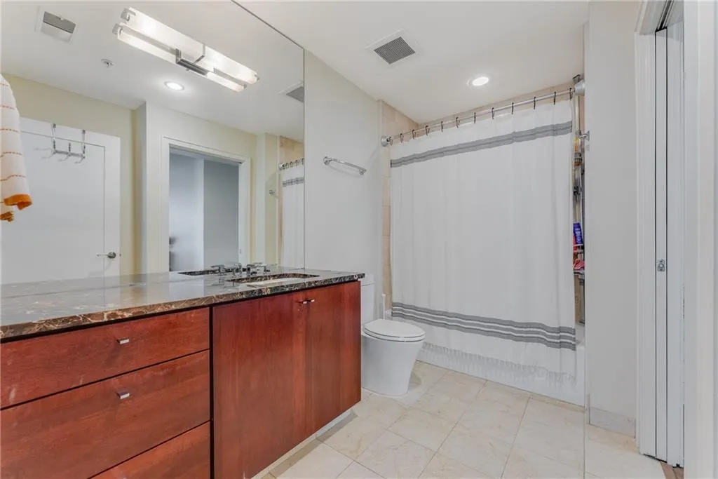 3325 Piedmont Rd Ne Unit 1907, Atlanta, Georgia 30305, 1 Bedroom Bedrooms, ,1 BathroomBathrooms,Residential,For Sale,3325 Piedmont Rd Ne Unit 1907,7596635