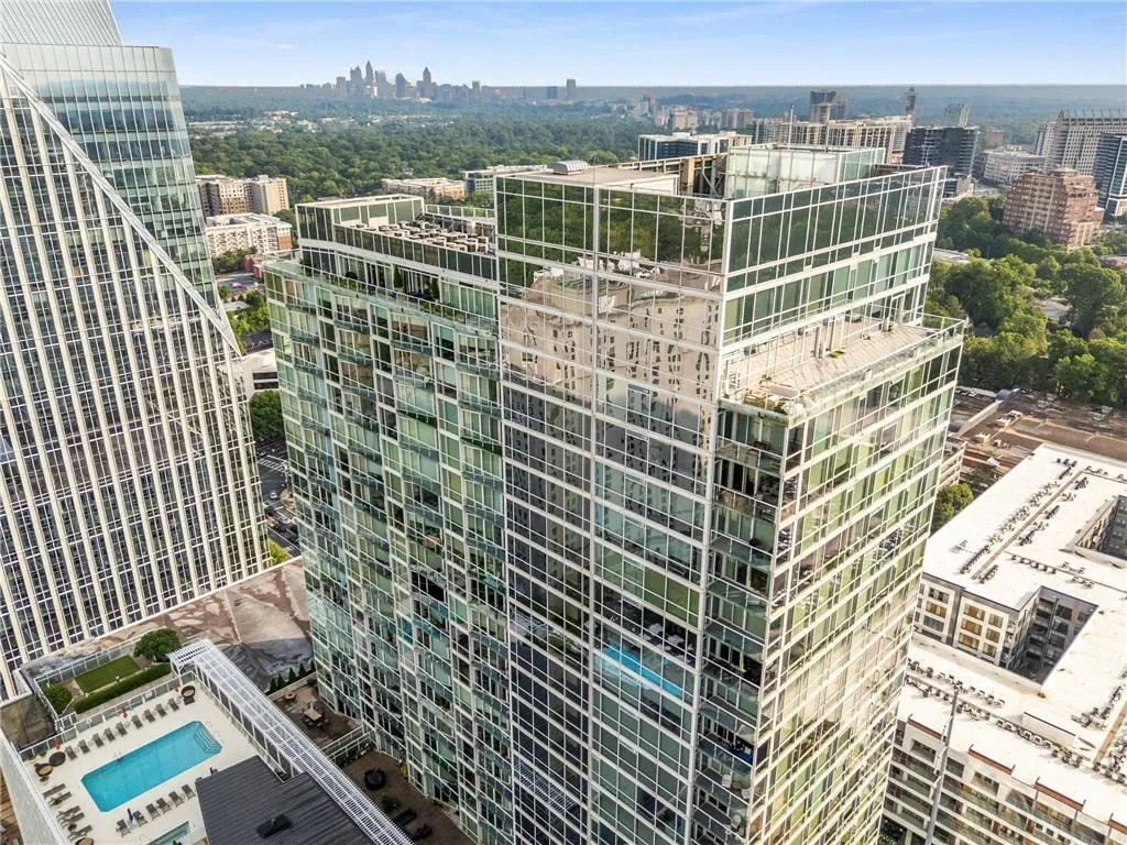 3325 Piedmont Rd Ne Unit 1907, Atlanta, Georgia 30305, 1 Bedroom Bedrooms, ,1 BathroomBathrooms,Residential,For Sale,3325 Piedmont Rd Ne Unit 1907,7596635