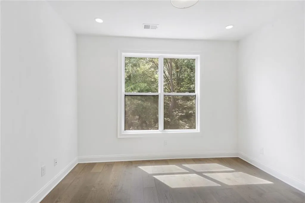 4530 Collins Avenue, Atlanta, Georgia 30342, 4 Bedrooms Bedrooms, ,4 BathroomsBathrooms,Residential,Sold,4530 Collins Avenue,6768493