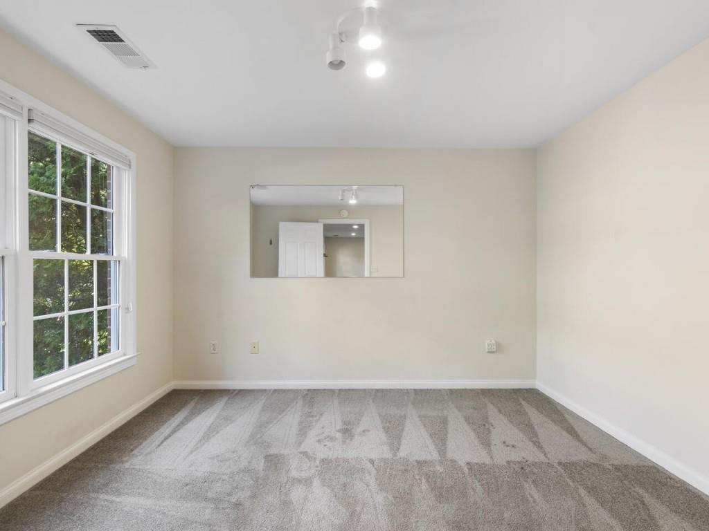 304 Crossing Valley Lane, Atlanta, Georgia 30339, 4 Bedrooms Bedrooms, ,3 BathroomsBathrooms,Residential,Sold,304 Crossing Valley Lane,7255763
