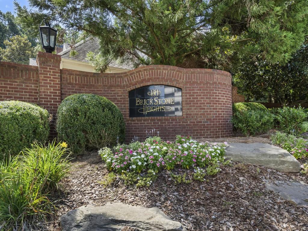 304 Crossing Valley Lane, Atlanta, Georgia 30339, 4 Bedrooms Bedrooms, ,3 BathroomsBathrooms,Residential,Sold,304 Crossing Valley Lane,7255763