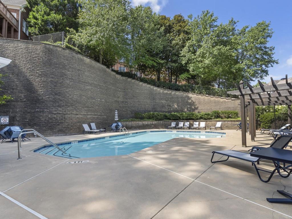 304 Crossing Valley Lane, Atlanta, Georgia 30339, 4 Bedrooms Bedrooms, ,3 BathroomsBathrooms,Residential,Sold,304 Crossing Valley Lane,7255763