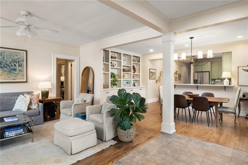 979 Hall Place Nw, Atlanta, Georgia 30318, 3 Bedrooms Bedrooms, ,2 BathroomsBathrooms,Residential,For Sale,979 Hall Place Nw,7670388