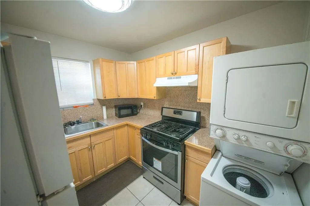 5580 Kingsport Drive Unit 23, Sandy Springs, Georgia 30342, 2 Bedrooms Bedrooms, ,1 BathroomBathrooms,Residential,Sold,5580 Kingsport Drive Unit 23,6758206
