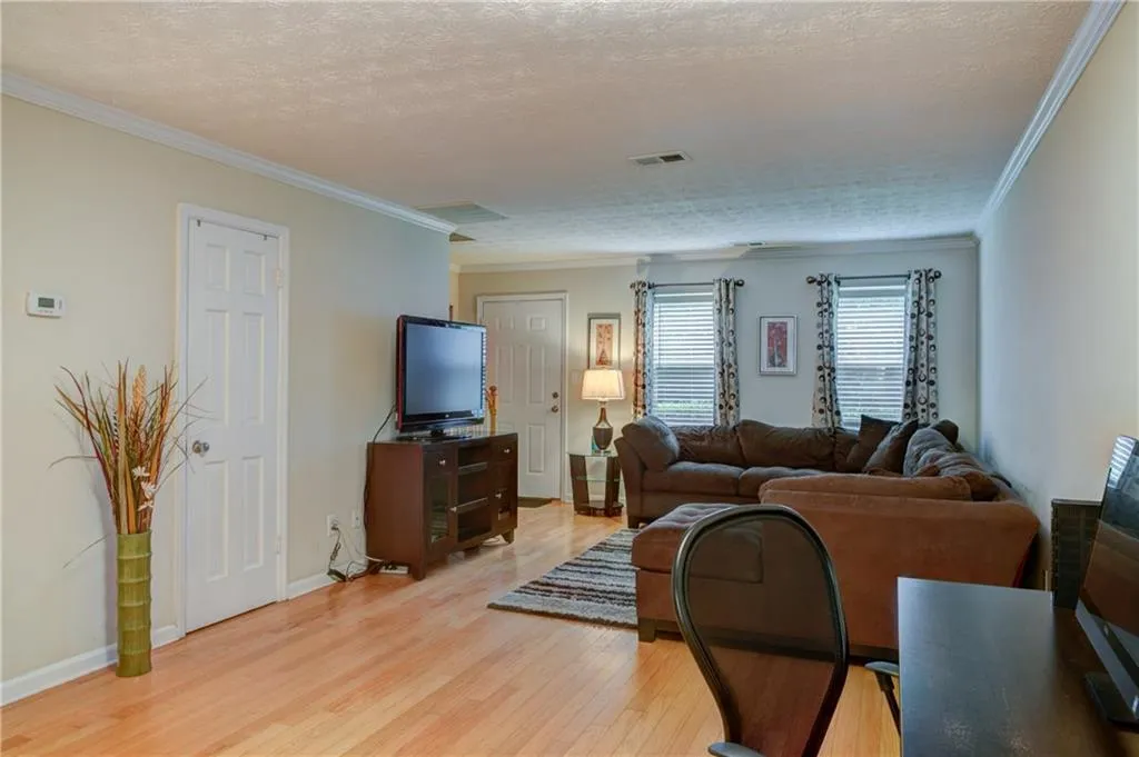 225 Winding River Drive Unit G, Sandy Springs, Georgia 30350, 2 Bedrooms Bedrooms, ,2 BathroomsBathrooms,Residential,Sold,225 Winding River Drive Unit G,5679149