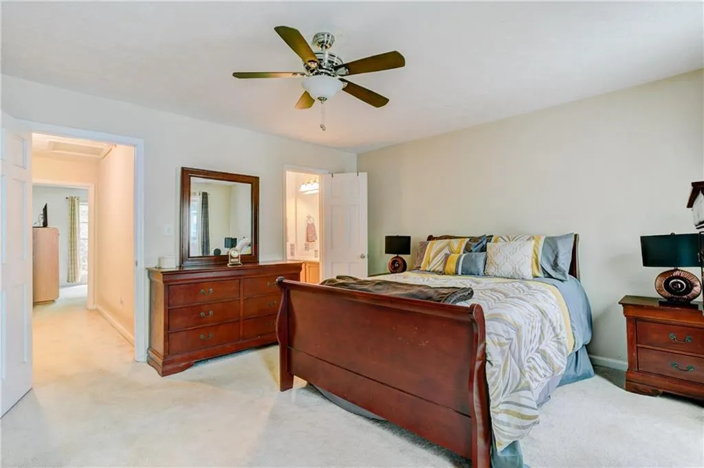 225 Winding River Drive Unit G, Sandy Springs, Georgia 30350, 2 Bedrooms Bedrooms, ,2 BathroomsBathrooms,Residential,Sold,225 Winding River Drive Unit G,5679149