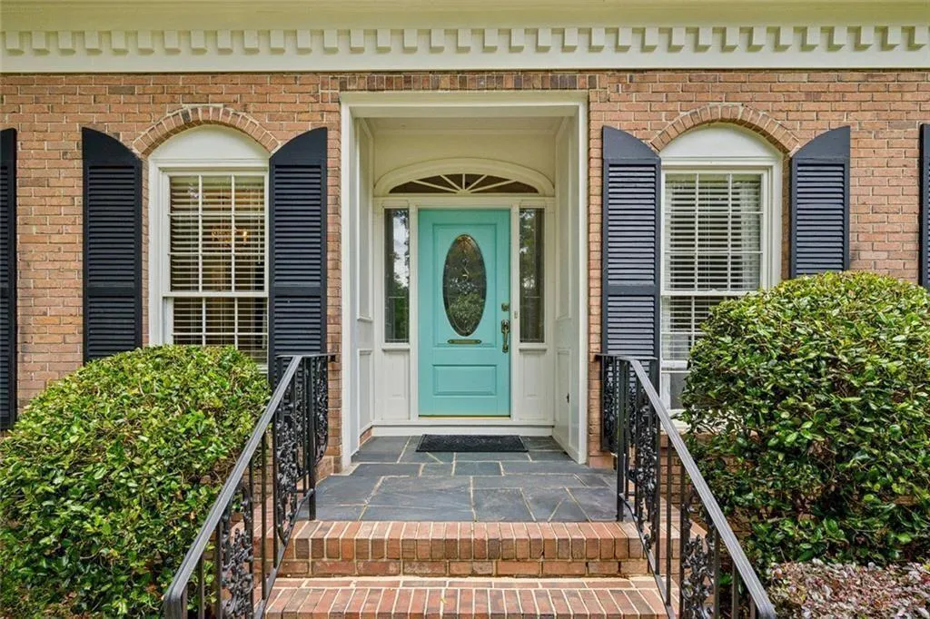 A welcoming entrance to greet your guests
