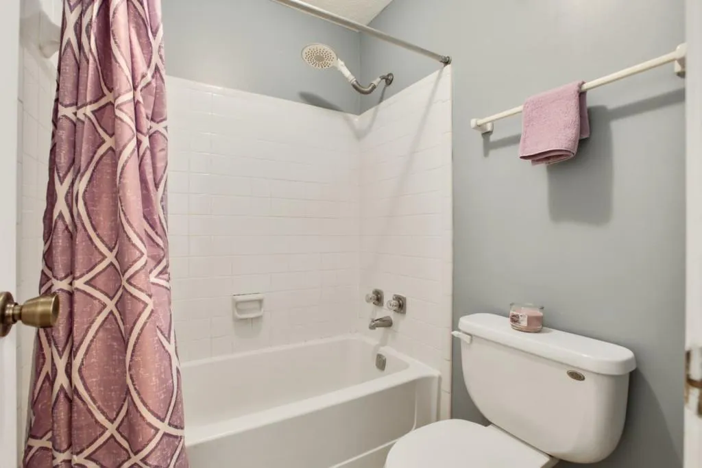 1508 Gettysburg Place, Sandy Springs, Georgia 30350, 2 Bedrooms Bedrooms, ,1 BathroomBathrooms,Residential,Sold,1508 Gettysburg Place,6739634