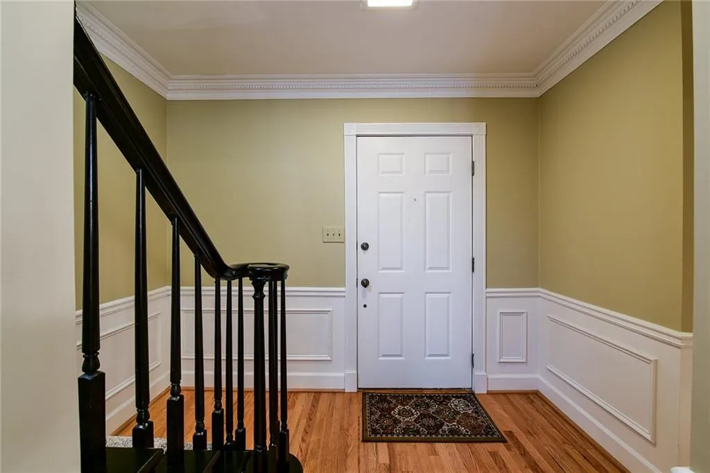 20 Huntington Place Drive Unit 20, Sandy Springs, Georgia 30350, 2 Bedrooms Bedrooms, ,2 BathroomsBathrooms,Residential,Sold,20 Huntington Place Drive Unit 20,5789915
