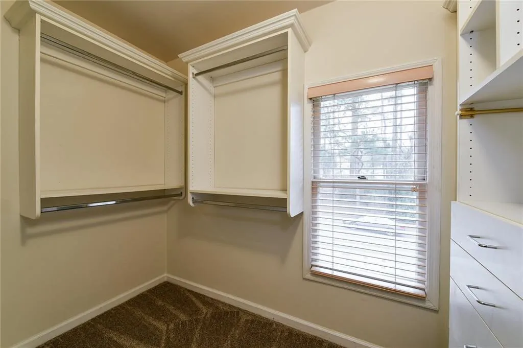 20 Huntington Place Drive Unit 20, Sandy Springs, Georgia 30350, 2 Bedrooms Bedrooms, ,2 BathroomsBathrooms,Residential,Sold,20 Huntington Place Drive Unit 20,5789915