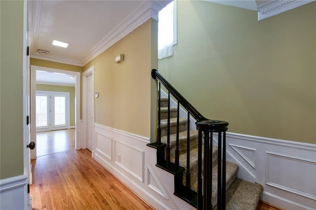 20 Huntington Place Drive Unit 20, Sandy Springs, Georgia 30350, 2 Bedrooms Bedrooms, ,2 BathroomsBathrooms,Residential,Sold,20 Huntington Place Drive Unit 20,5789915