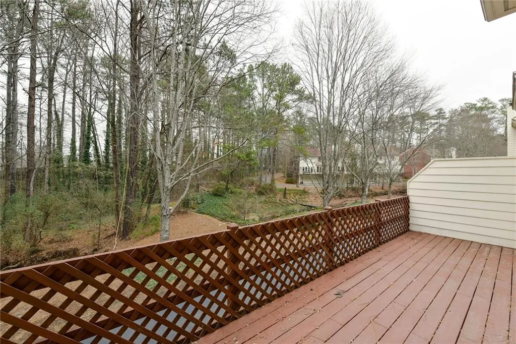 20 Huntington Place Drive Unit 20, Sandy Springs, Georgia 30350, 2 Bedrooms Bedrooms, ,2 BathroomsBathrooms,Residential,Sold,20 Huntington Place Drive Unit 20,5789915