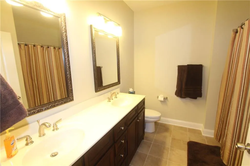 901 Abernathy Road Unit 5110, Atlanta, Georgia 30328, 3 Bedrooms Bedrooms, ,2 BathroomsBathrooms,Residential,Sold,901 Abernathy Road Unit 5110,5793150