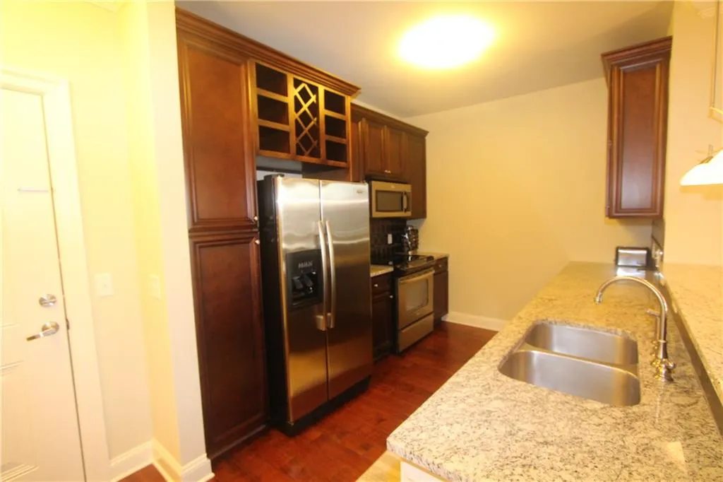 901 Abernathy Road Unit 5110, Atlanta, Georgia 30328, 3 Bedrooms Bedrooms, ,2 BathroomsBathrooms,Residential,Sold,901 Abernathy Road Unit 5110,5793150