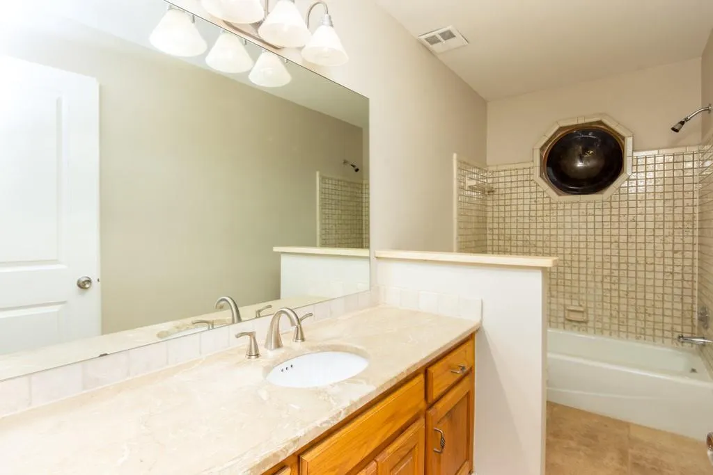 7015 Northgreen Drive Ne, Atlanta, Georgia 30328, 4 Bedrooms Bedrooms, ,3 BathroomsBathrooms,Residential,Sold,7015 Northgreen Drive Ne,6646774