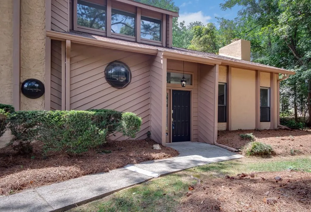 7015 Northgreen Drive Ne, Atlanta, Georgia 30328, 4 Bedrooms Bedrooms, ,3 BathroomsBathrooms,Residential,Sold,7015 Northgreen Drive Ne,6646774