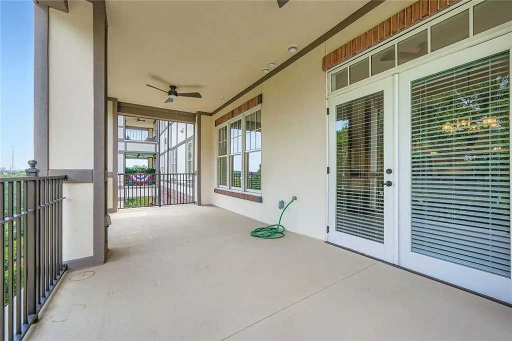 229 Peachtree Hills Avenue Ne Unit 5308, Atlanta, Georgia 30305, 2 Bedrooms Bedrooms, ,2 BathroomsBathrooms,Residential,For Sale,229 Peachtree Hills Avenue Ne Unit 5308,7644674