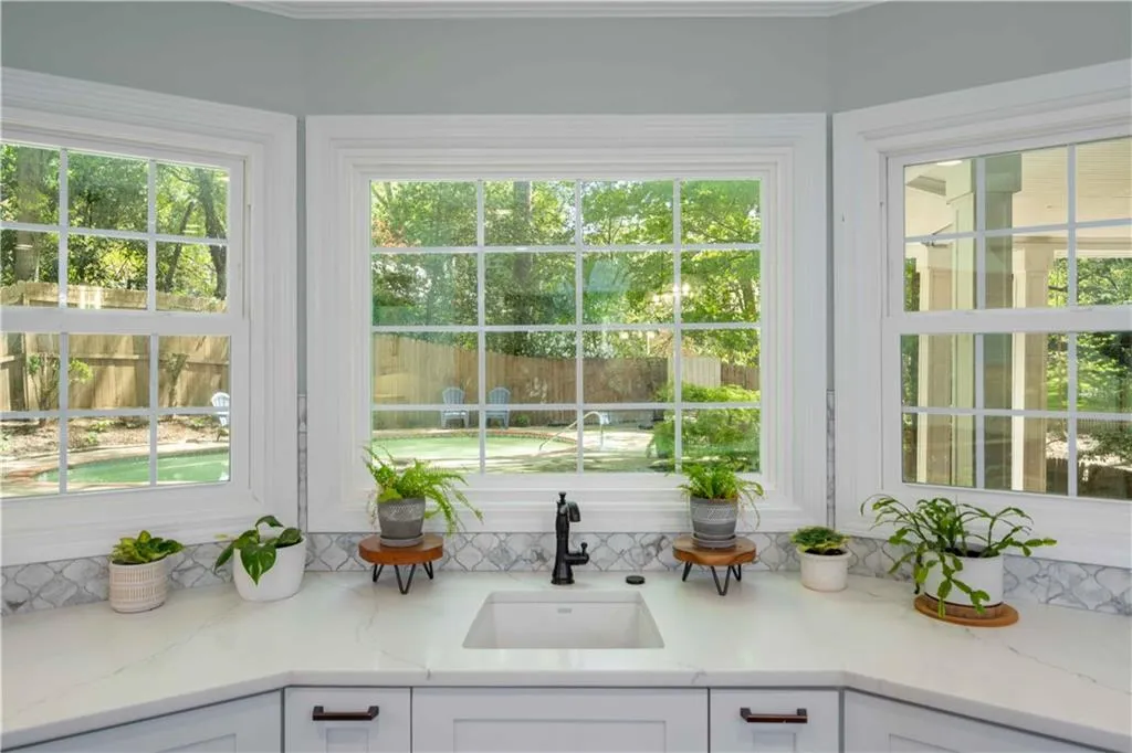 1155 Churchilll Downs Road, Atlanta, Georgia 30319, 5 Bedrooms Bedrooms, ,4 BathroomsBathrooms,Residential,Sold,1155 Churchilll Downs Road,7364303