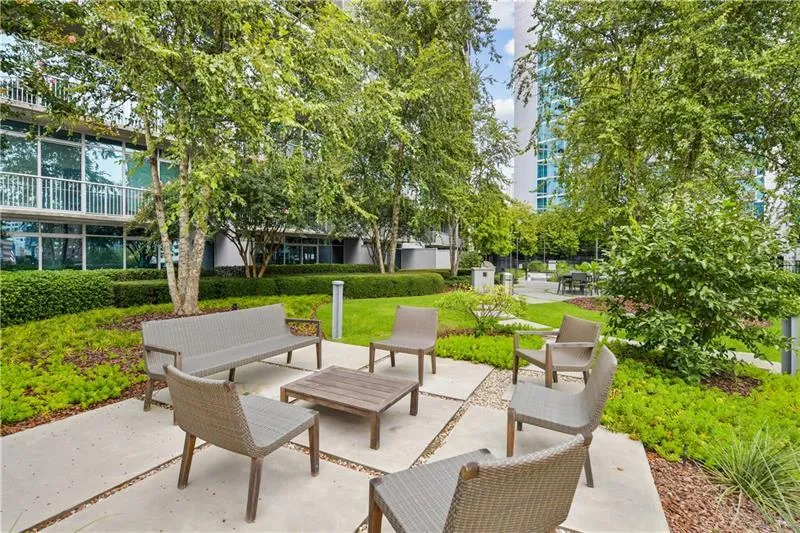 950 W Peachtree Street Nw Unit 812, Atlanta, Georgia 30309, 2 Bedrooms Bedrooms, ,2 BathroomsBathrooms,Residential,For Sale,950 W Peachtree Street Nw Unit 812,7603924
