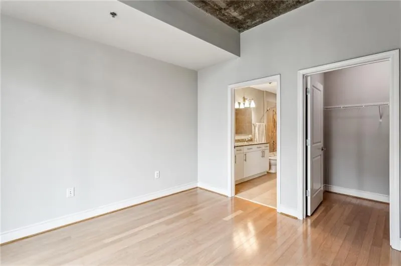 950 W Peachtree Street Nw Unit 812, Atlanta, Georgia 30309, 2 Bedrooms Bedrooms, ,2 BathroomsBathrooms,Residential,For Sale,950 W Peachtree Street Nw Unit 812,7603924