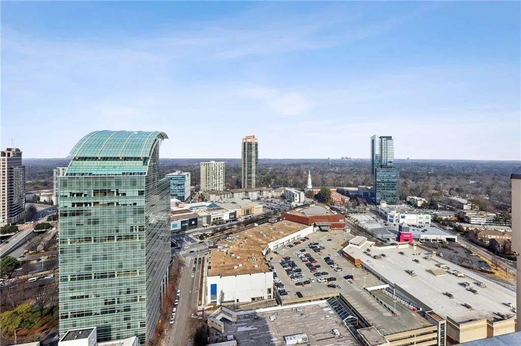 3475 Oak Valley Road Ne Unit 2150, Atlanta, Georgia 30326, 2 Bedrooms Bedrooms, 0 ,2 BathroomsBathrooms,Residential,For Sale,3475 Oak Valley Road Ne Unit 2150,7793393