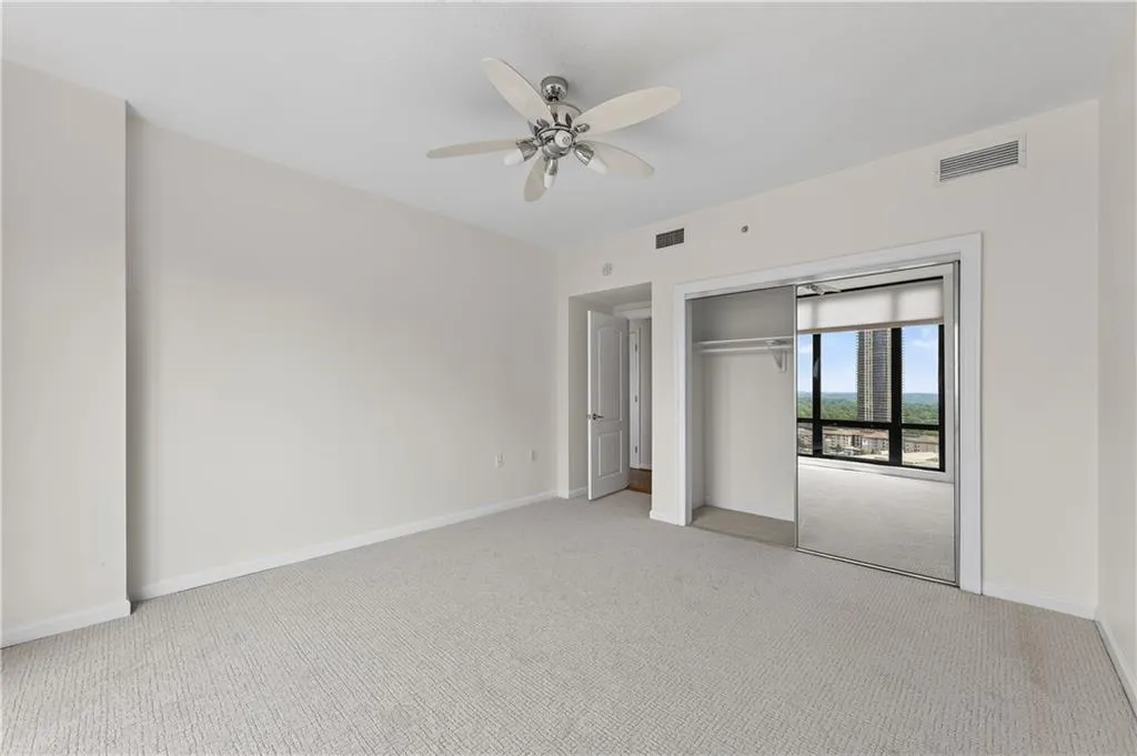 3475 Oak Valley Road Ne Unit 2150, Atlanta, Georgia 30326, 2 Bedrooms Bedrooms, 0 ,2 BathroomsBathrooms,Residential,For Sale,3475 Oak Valley Road Ne Unit 2150,7793393
